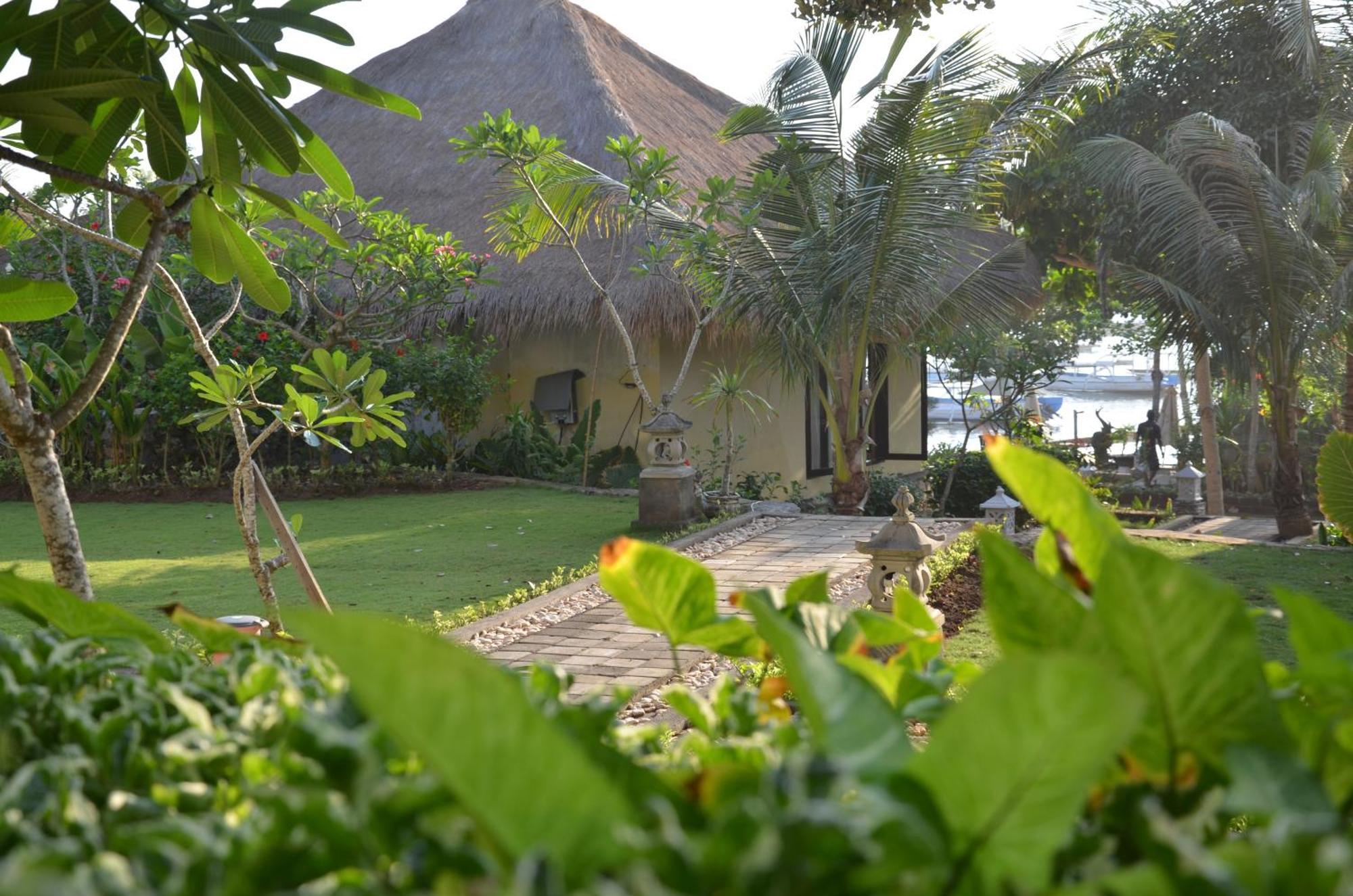 Tamarind Beach Bungalow Lembongan Exteriör bild