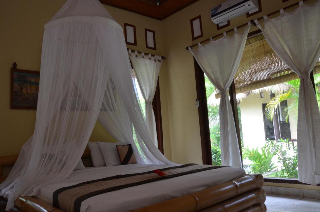 Tamarind Beach Bungalow Lembongan Rum bild